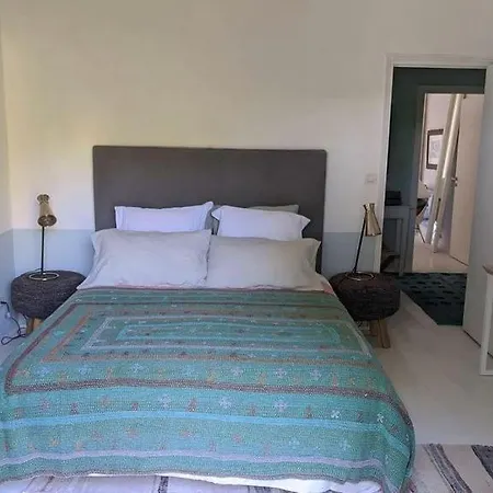 E Authentic Villa Gassin